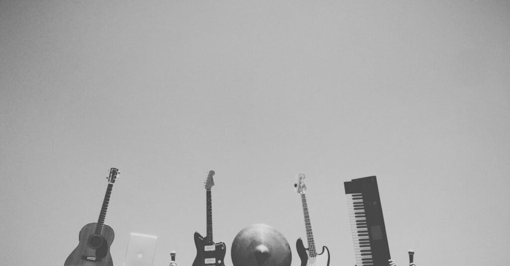 楽器本体と付属品をセットで査定に出して価値を高めている様子のイラスト