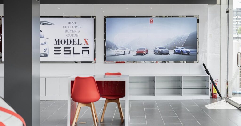 高価買取を行う楽器買取業者のロゴや店舗イメージ。比較チャートと満足度の高い顧客イラスト