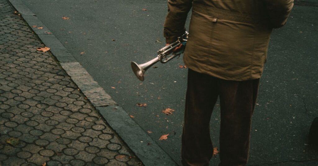 トランペットの買取前にチェックすべき重要なポイントを整理したイメージ画像