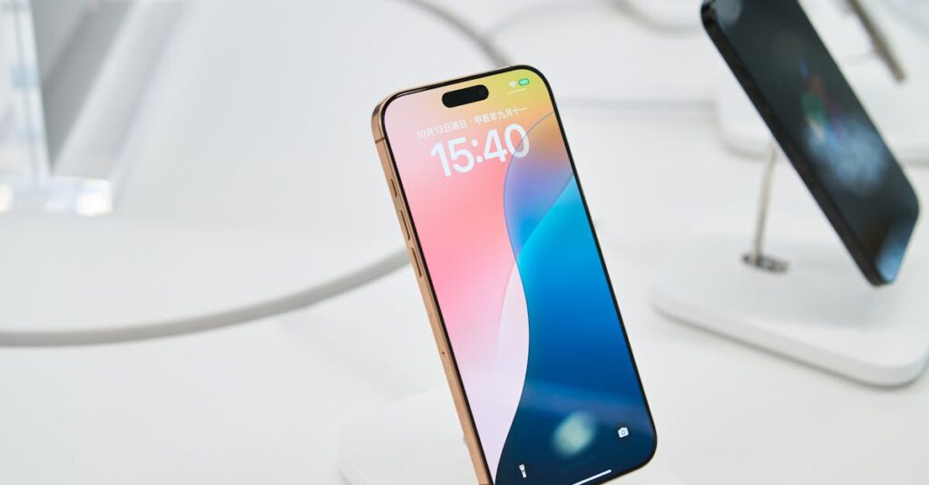 通信だけの格安SIMが広がるスマホ時代の通信革命の象徴的なビジュアル