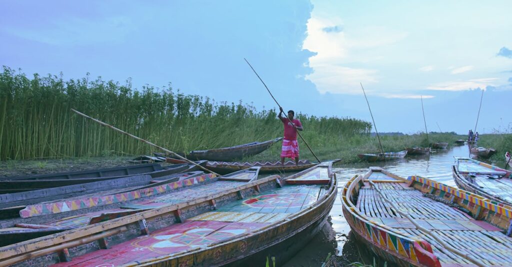 岡山県で外壁塗装を検討する施主が地元業者と大手業者を比較し、最適な選び方を考えている様子。