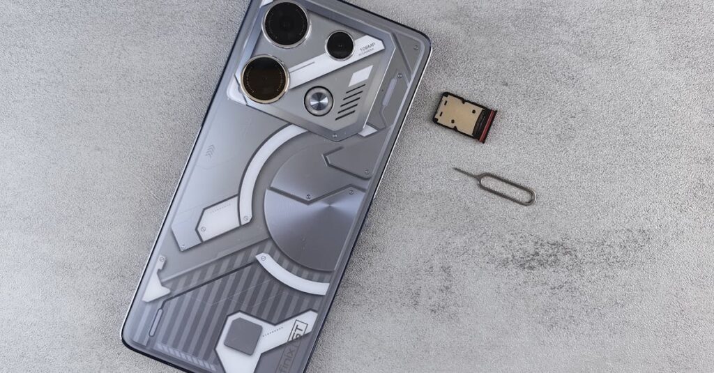 格安SIMをオンラインで申し込みしているスマホ画面のイメージ