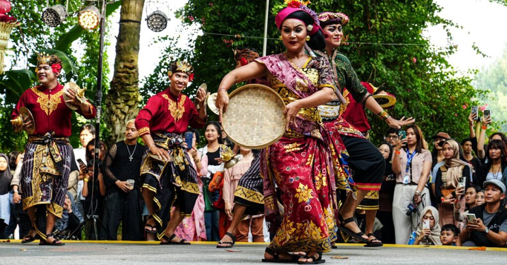 ドラムを売却する方法としての店頭買取・宅配買取・出張買取の違いを比較するイメージ画像