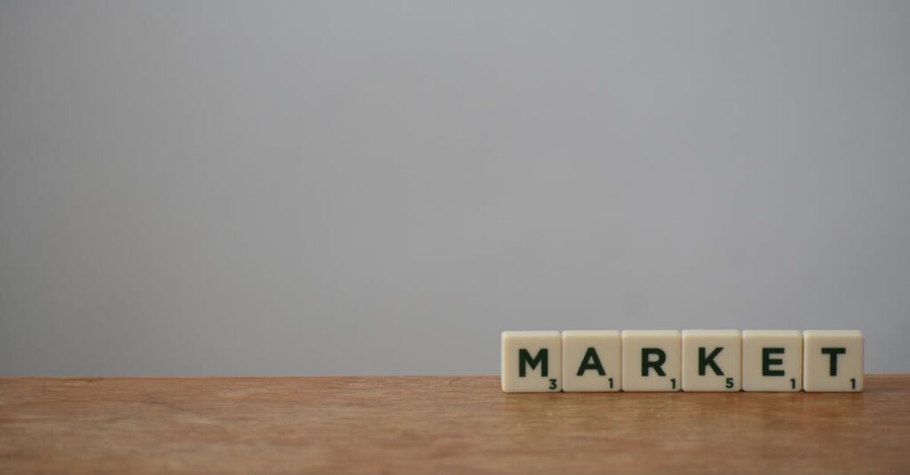 ゲーム買取サービスにオンラインで申し込んでいる様子