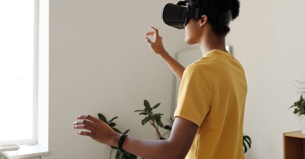 スマホ画面でゲームのオンライン簡易査定をしている様子