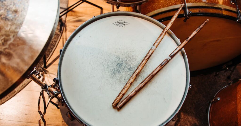 ドラムの状態別に売れるかどうかを解説する図解。壊れていても売れるケースやヴィンテージ価値を説明するイメージ画像