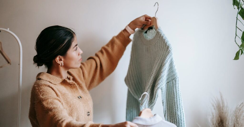 地元業者と大手業者の違いを比較する図解。価格や対応の違いが分かる内容。