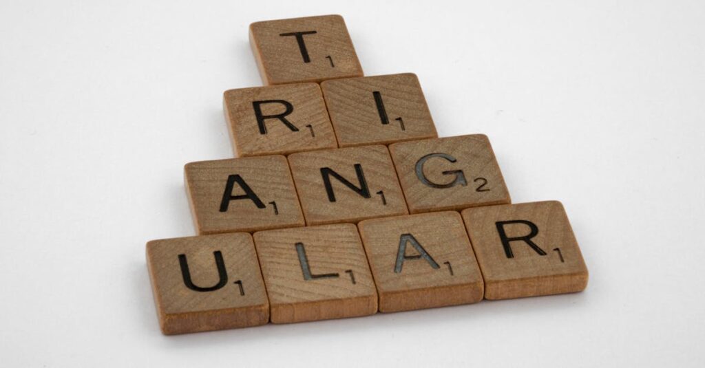 自宅で英会話を学ぶ主婦のイメージ。アプリや子どもとの遊び、スマホ学習を活用する場面を描いた画像。