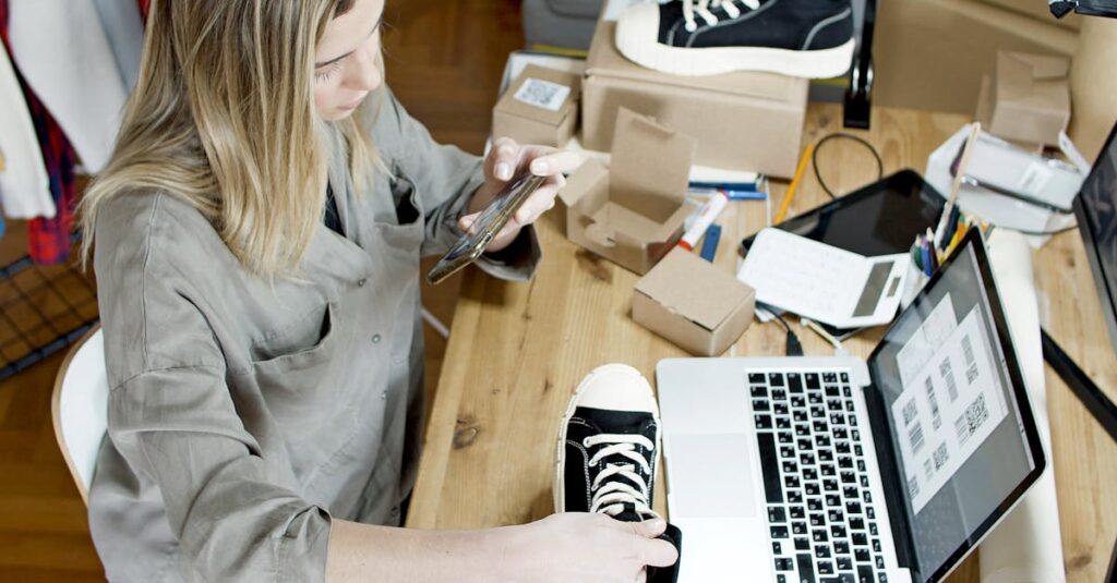 ドラムを売却する方法としての店頭買取・宅配買取・出張買取の違いを比較するイメージ画像