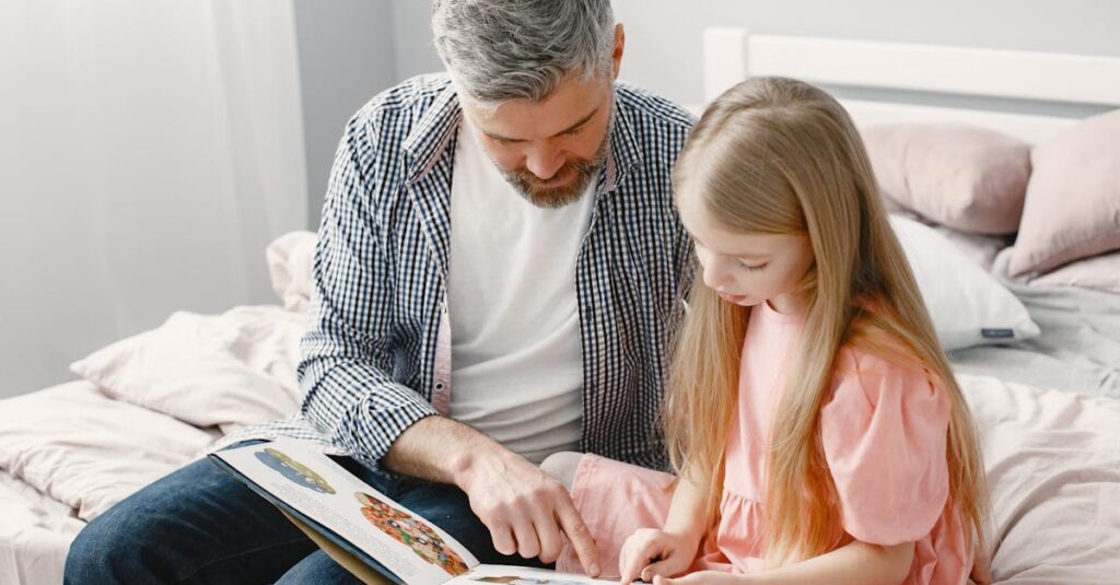 離れて暮らす高齢の親にスマホと格安SIMを渡す際に子供が行うべき準備のイメージ