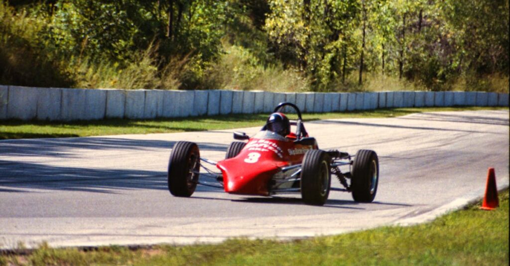 講座の限界を冷静に認識し正しく期待値を持つことを説明する図