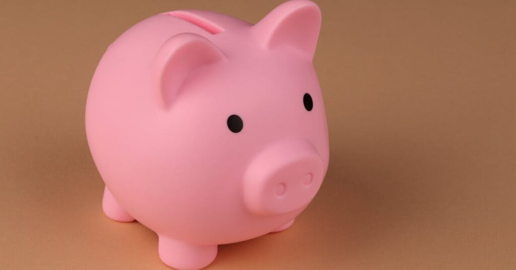 ファイナンシャルアカデミー講座を賢く活用する方法を解説するシーン