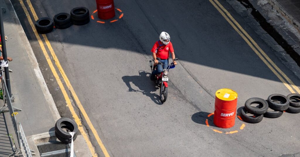 介護職員初任者研修と実務者研修の違いを比較した図解イメージ