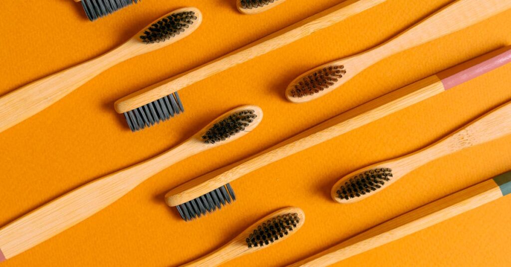 奇跡の歯ブラシの毛先を拡大した画像。極細で密集した毛が歯の溝にもフィットする構造。