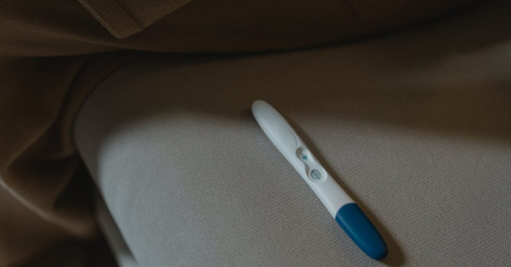 dinomoはキャリアに悩む人が最初の一歩を踏み出すための支援を行い、実践と成果につなげる環境を提供しています。