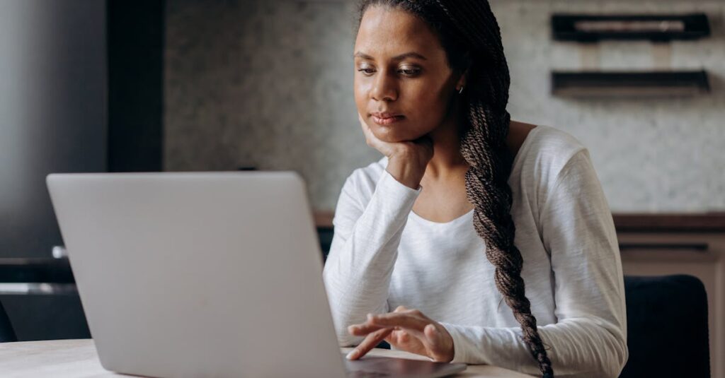 匠本舗のおせちは公式サイトで簡単に注文でき、支払い・配送スケジュールも分かりやすく初心者にも安心