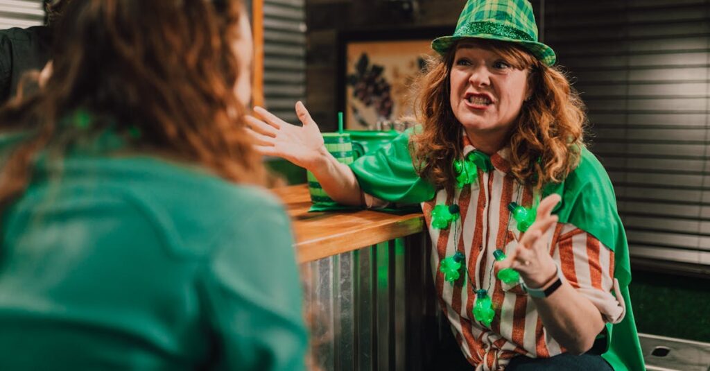 開運グッズを使った人々の口コミや体験談を紹介する画像。SNSやレビューに書かれたリアルな感想が掲載されており、開運効果への信頼感が伝わる。