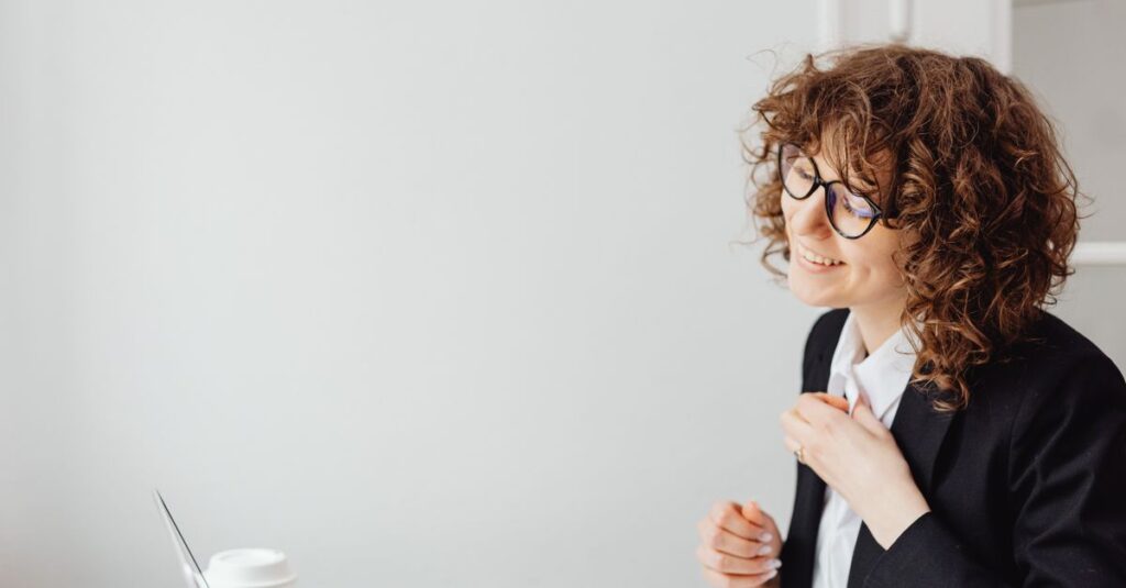 dinomoが向いている人と向いていない人の違いを明確に整理することで、自分に合ったキャリアサービスを選びやすくなります。