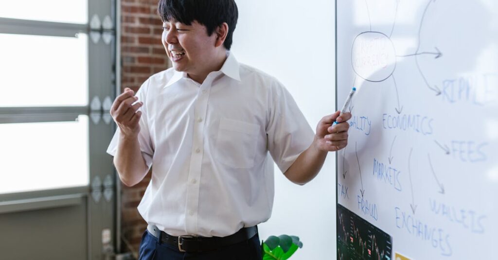 無料体験セミナーで家計の診断ワークをしている様子