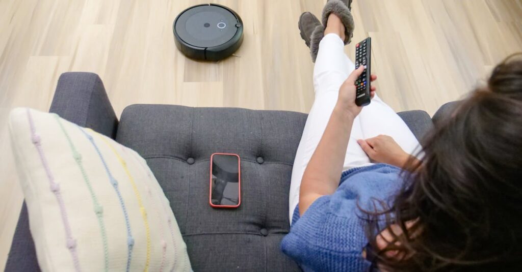 ナーワルのロボット掃除機が床を水拭きしている様子を捉えた高画質イメージ