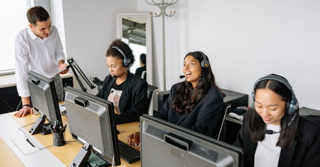 dinomoと他社キャリアサービス(SHElikesやワンダフルワークスなど)を比較することで、それぞれの強みや違いを明確に理解しやすくなります。