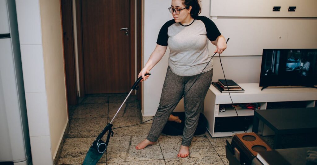 プロのハウスクリーニングによって快適で清潔な住まいを手に入れた家族の笑顔のイメージ