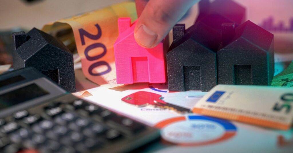 ハウスクリーニング料金の相場と賢くお得に利用するテクニックを説明した図解イメージ