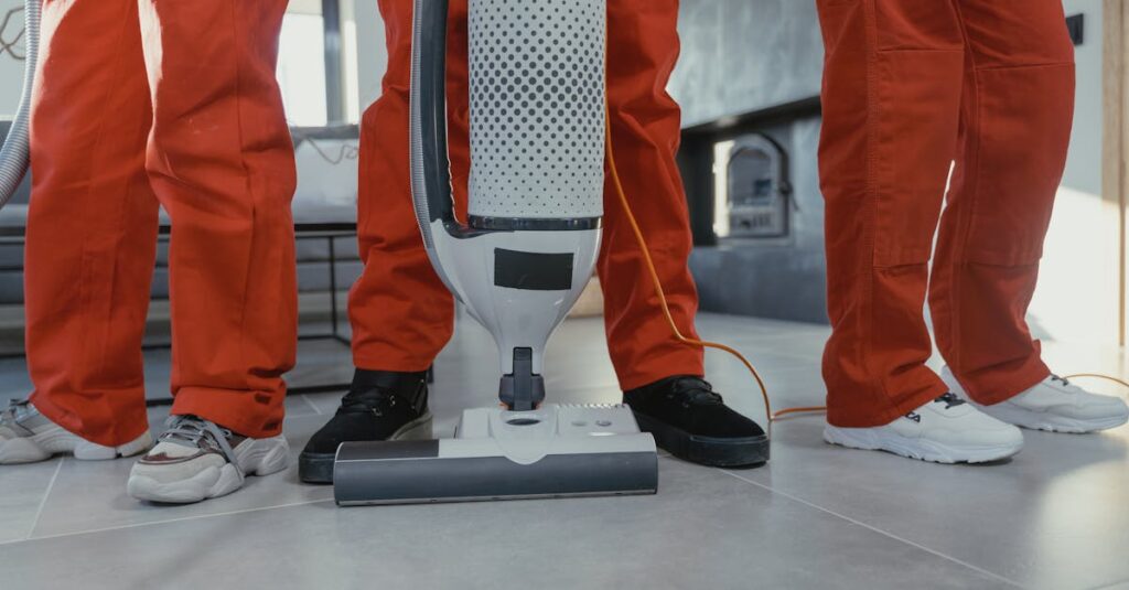 清掃スタッフの訪問に対して在宅・不在で対応する状況