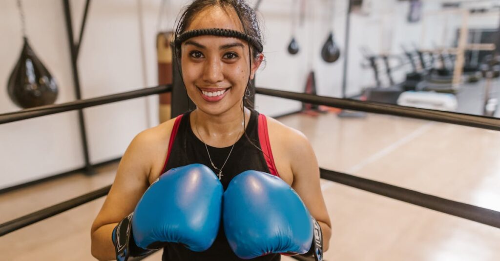 キンライサーを選んで満足している人物のイメージ