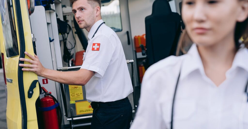 給湯器緊急対応を行うお湯が出ない.comのサービス現場